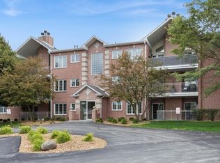 11525 Settlers Pond Way Unit 1D, Orland Park, IL 60467