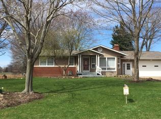 4776 Stalnaker Dr, North Canton, OH 44720