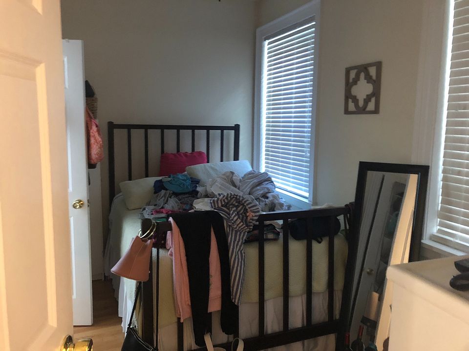 1st image of 2708 Grove Ave APT 3