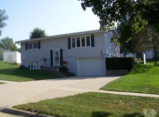 1431 City View Dr, Denison, IA 51442