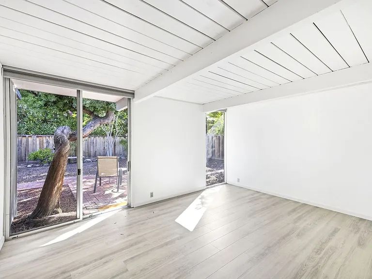 188 Ferne Ct — Photo 18