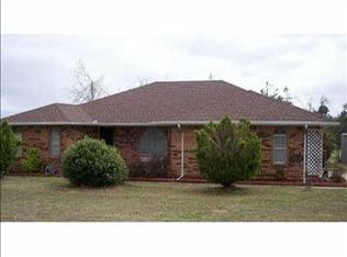 3010 Janet Ln, Harrah, OK 73045