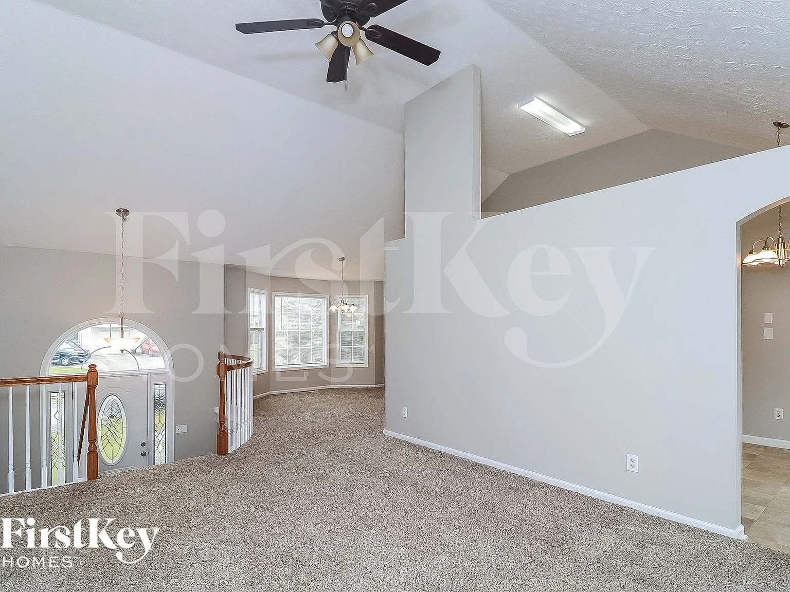 4 bed, 2.0 bath, 2011 sqft, $2,315 — Photo 2