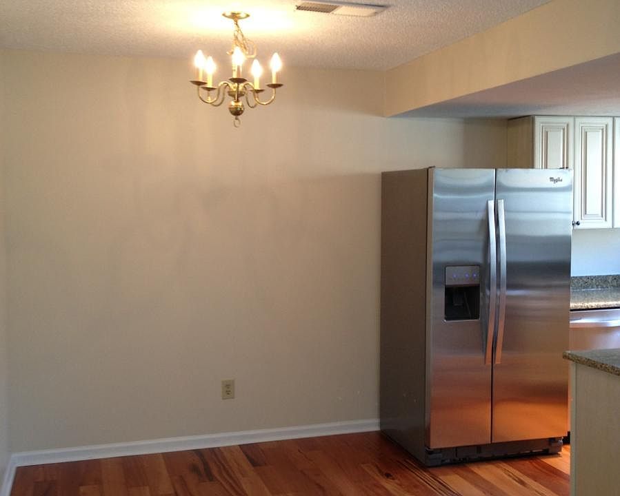 Dinig Room