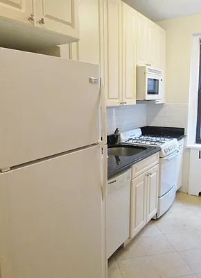 Rented by Keller Williams NYC | media 15