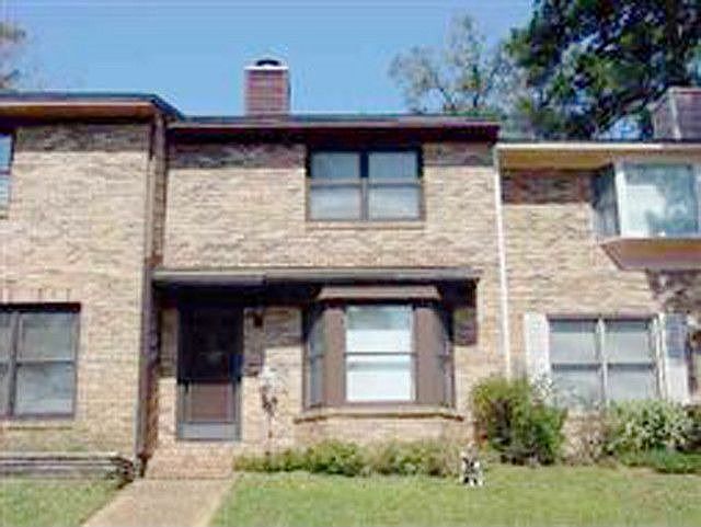 1st image of 1932 Buckwood Dr