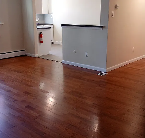 21-23 Morton Ave — Photo 10