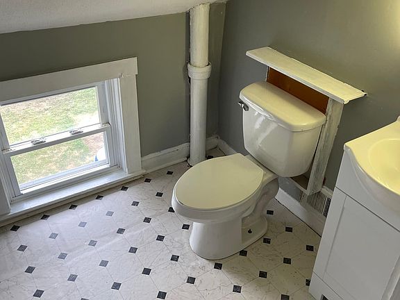5th image of 10 Remington St #1