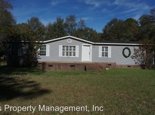 112 Best St, Raeford, NC 28376