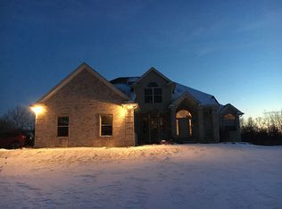 10310 Ray Rd, Ortonville, MI 48462