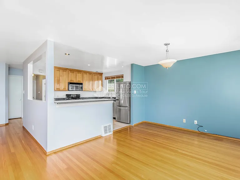 37 Crestmont Dr — Photo 6