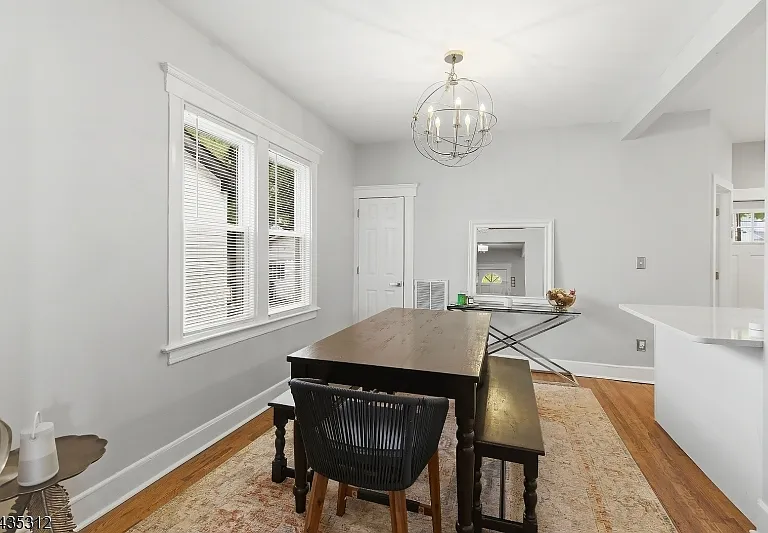 147 High St — Photo 8