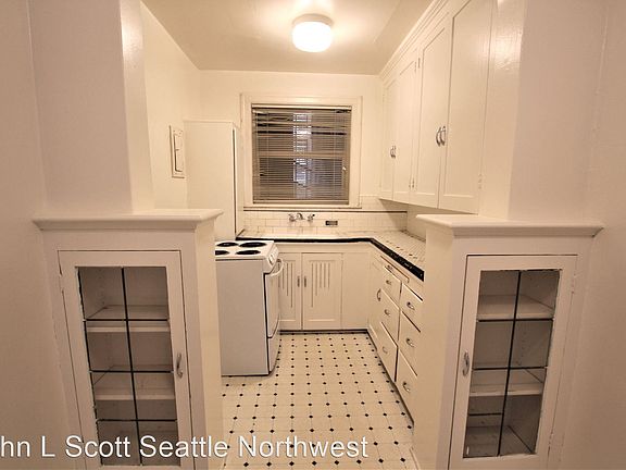 4th image of 5234 University Way NE #Ne103