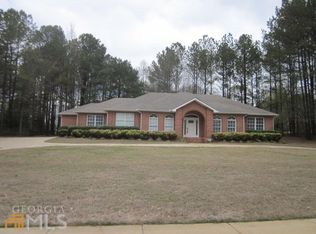 43 Shoreline Dr, Newnan, GA 30263