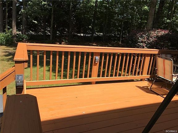 3rd image of 5705 Creek Mill Way