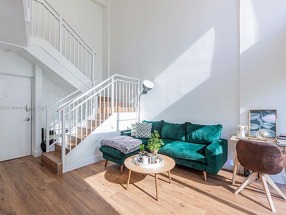 2nd image of 1528 Brickell Ave APT 109