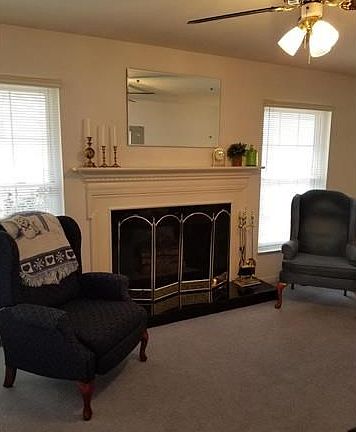 5th image of 4386 Chateau De Ville Dr