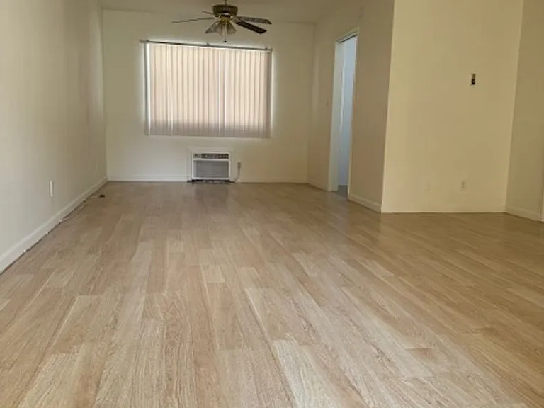 6333 Bright Ave #1E — Photo 12