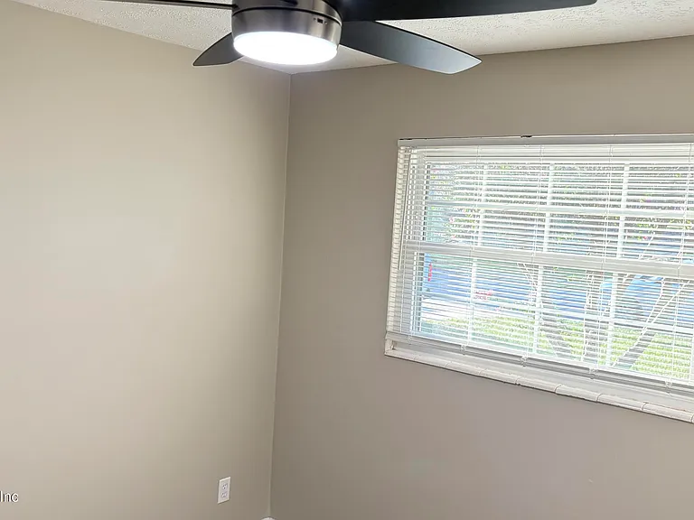 8036 Delaroche Dr — Photo 12