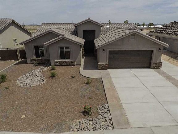 2nd image of 8641 E 35th Pl