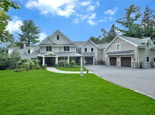 14 Scarborough Rd, Briarcliff Manor, NY 10510