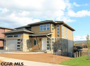 140 Derek Dr, Boalsburg, PA 16827