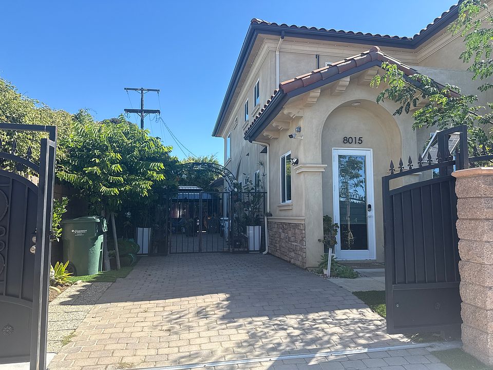 2nd image of 8015 Mermaid Cir #1