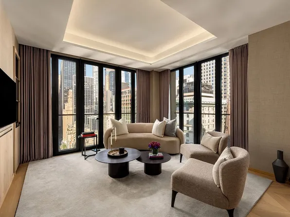 685 5th Ave APT 22A, New York, NY 10022