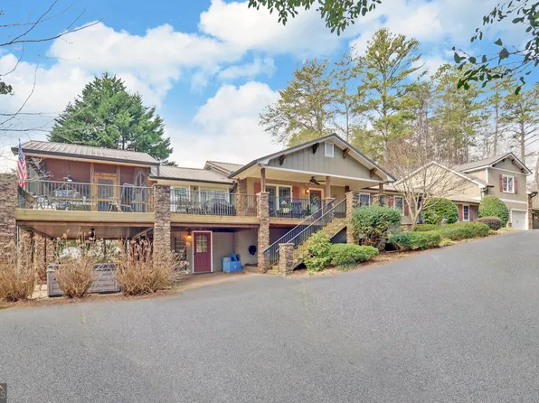 565 Currahee Point, Toccoa, GA 30577