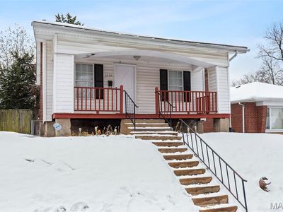 6650 Pernod Ave, Saint Louis, MO, 63139