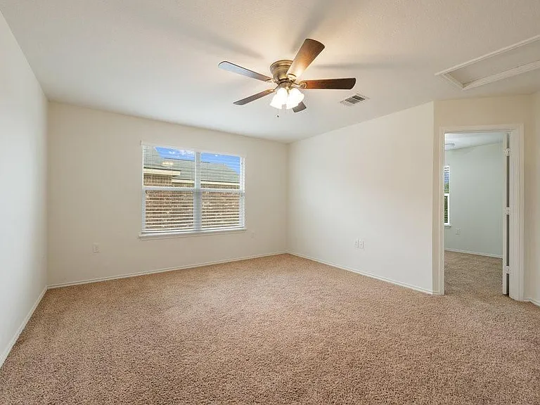 10909 Helms Deep Dr — Photo 15