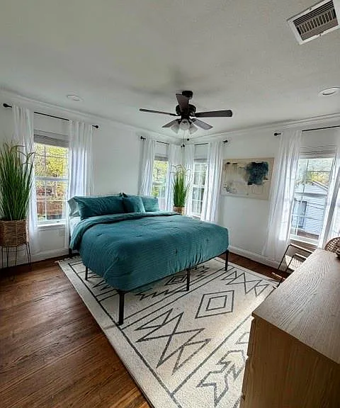 3014 Wentworth St #B — Photo 10