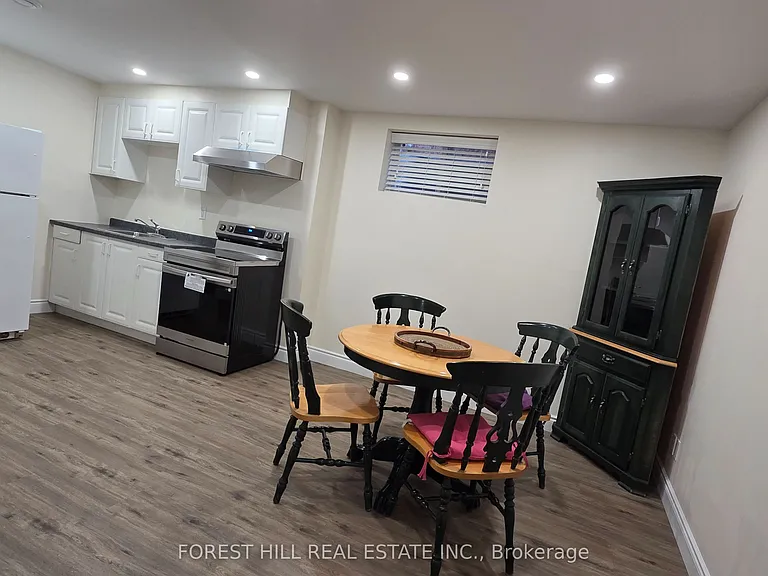 957 Sonoma Ct — Photo 4