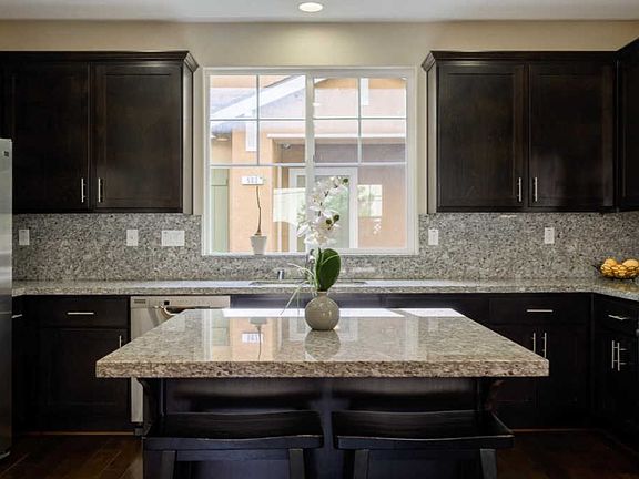 5th image of 603 Woodside Ct