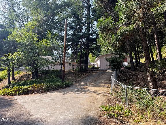 4th image of 5010 Griffin Creek Rd