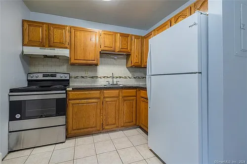 56 Park Ave #302 Photo 1