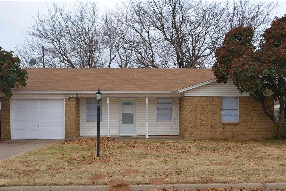 1st image of 1321 Lucille St