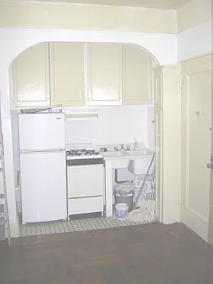 Rented by AWC Real Estate | media 21