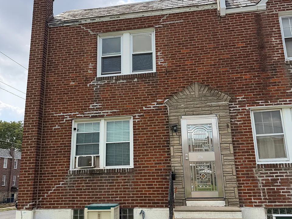 3156 Wellington St #2