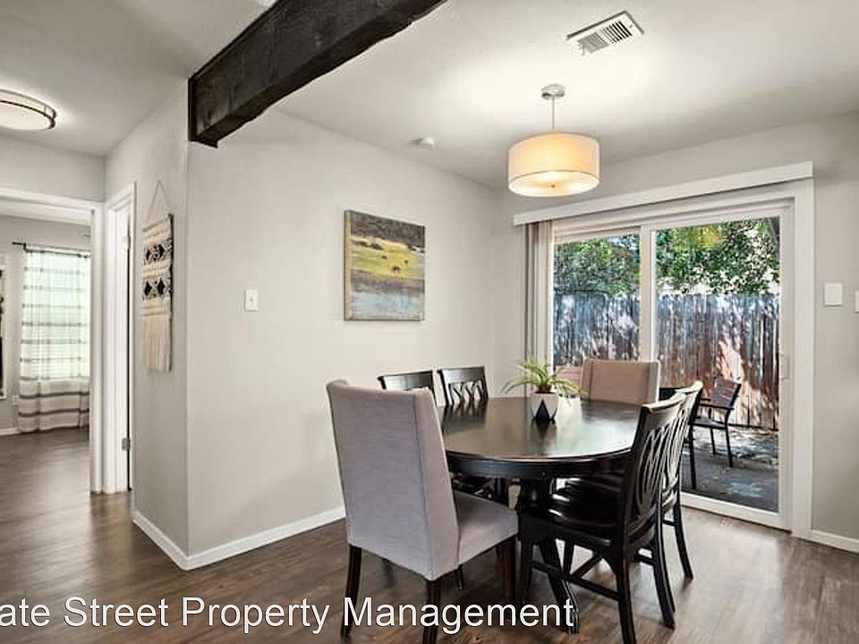 1st image of 1603 Kinney Ave #1
