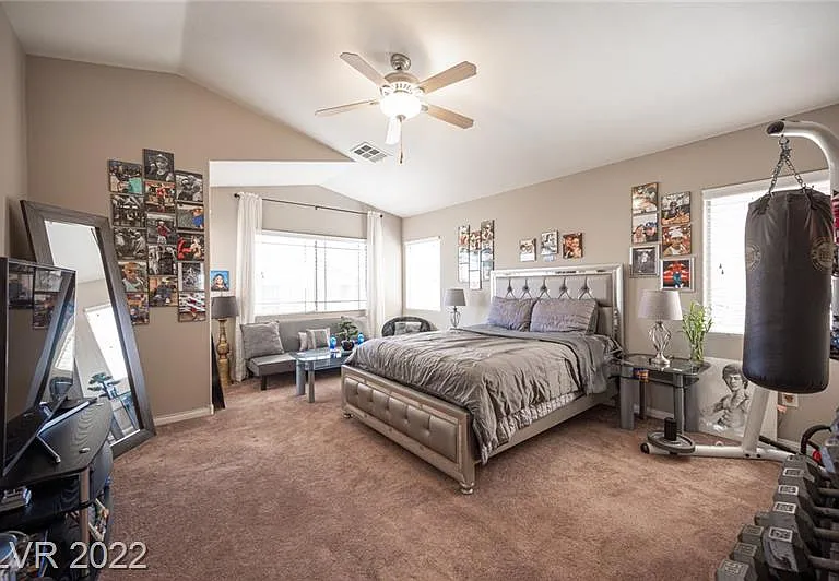 7554 Holiday Hills St — Photo 26