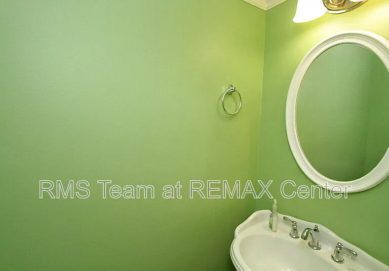 1360 Eastgate Ct SE — Photo 14
