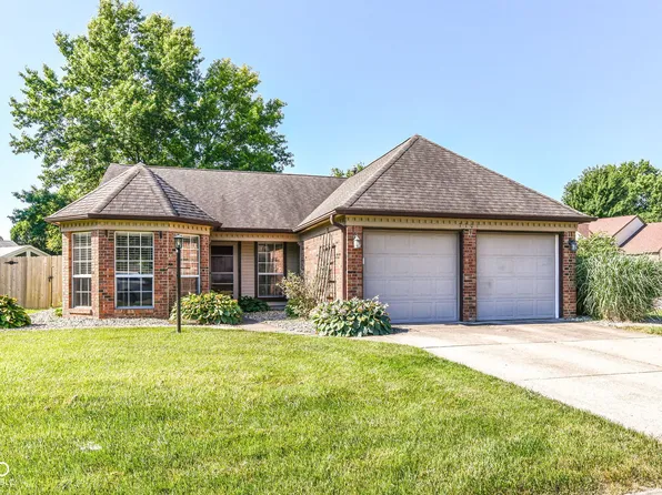 7701 Raleigh Ln, Fishers, IN 46038