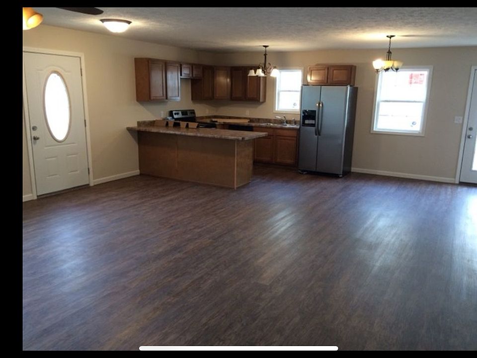 1st image of 108 S McVicker Dr