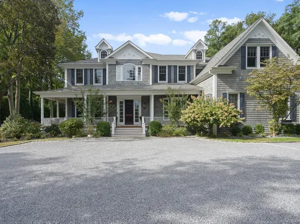280 Southdown Road, Lloyd Harbor, NY 11743