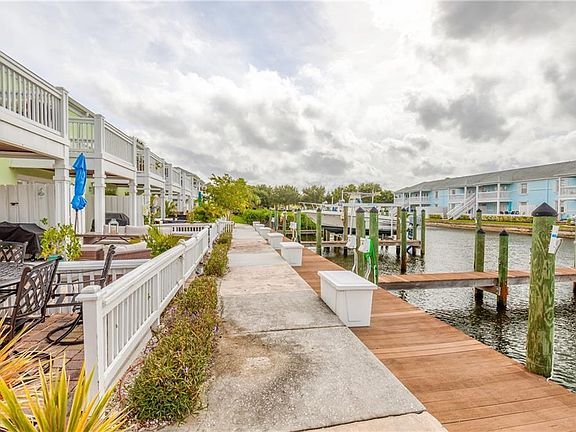 5th image of 4945 Cobia Dr SE