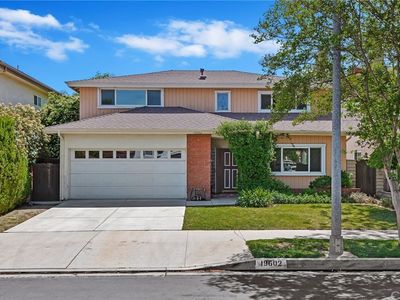 19602 Runnymede St, Reseda, CA, 91335