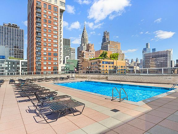 3rd image of 300 E 40th St APT 24L