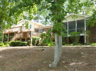 373 Woodhurst Dr, Hartwell, GA 30643