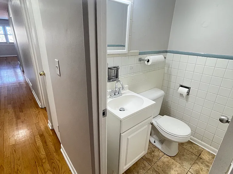 9136 N Lawler Ave #2 — Photo 10
